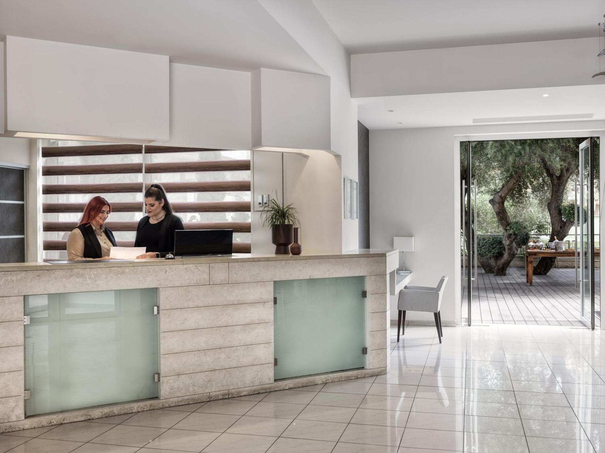 Hotel Civitel Esprit Athen Exterior foto